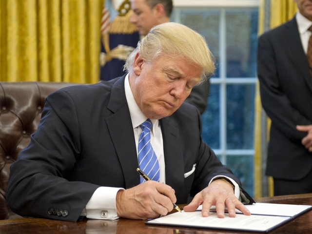 Trump Just Opened The Door To Defund Planned Parenthood