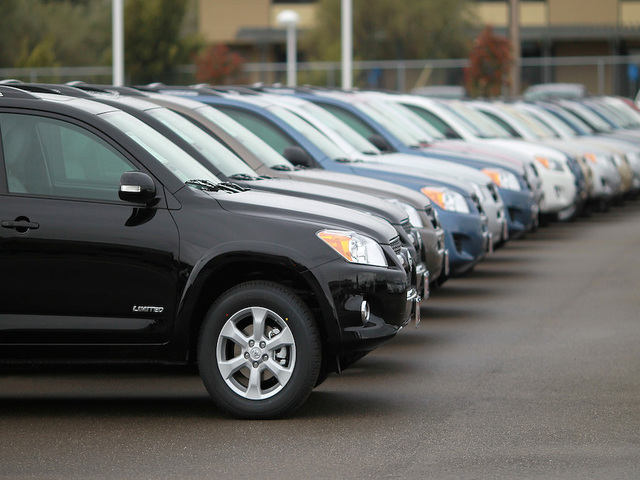 Hybrid and electric cars: Does the hype justify the price?