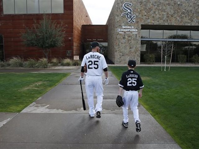 Family first: LaRoche retires from baseball