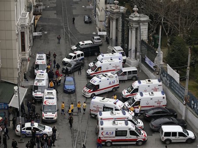 5 killed in Istanbul suicide bomb attack