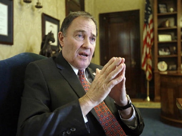 Utah gov. signs abortion anesthesia bill