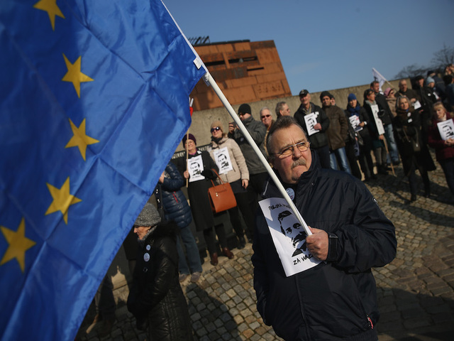 EU considering sanctions against Poland