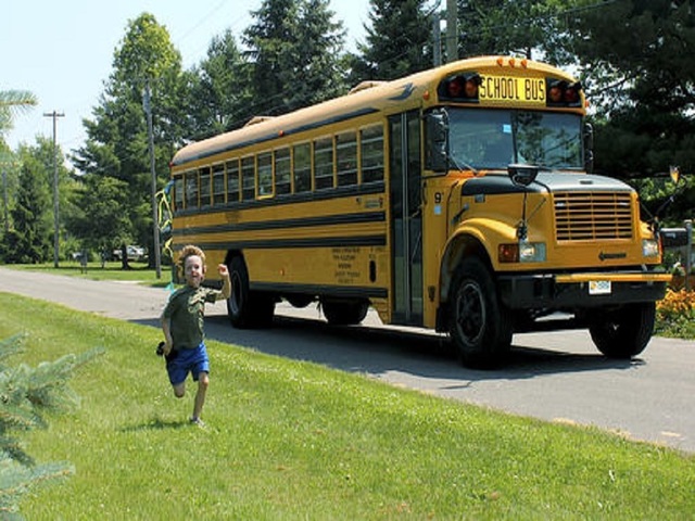 Hearing set on gun maker's bid to dismiss Newtown lawsuit