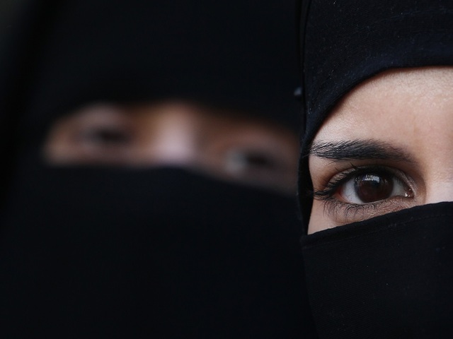Justice Department: Town discriminated against Muslims
