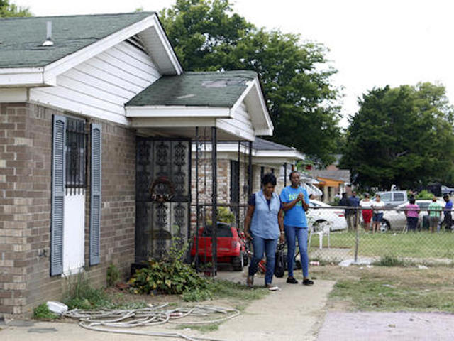 Memphis house fire kills 9