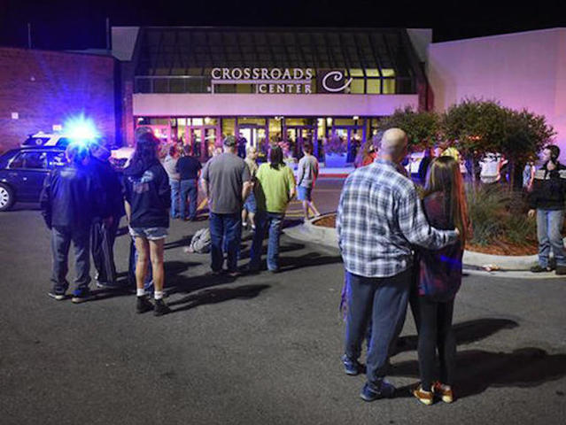 ISIS claims responsibility for Minnesota mall mass stabbing