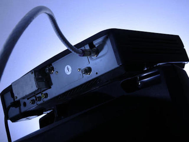 FCC delays vote that could eliminate requirement for cable boxes