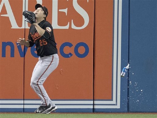Man who threw beer can at Jays game charged