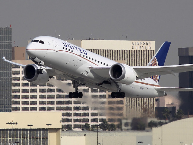 United Airlines systems outage causes delays globally