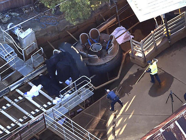 4 killed on river rapids ride at Australian theme park