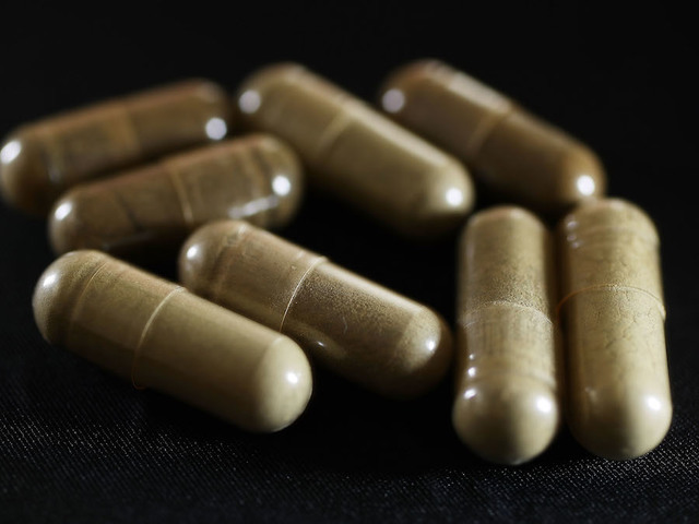 Child gets pills instead of toy from dispenser, police say