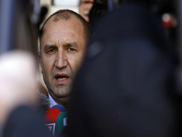 Bulgarian PM resigning after his party loses presidency