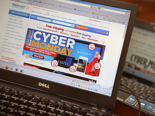 Cyber Monday: Deals expert tells what to buy today