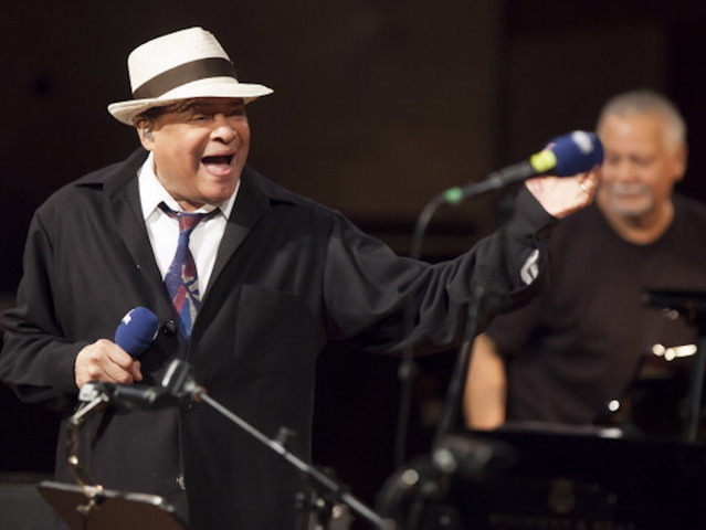 Jazz musician Al Jarreau dead at 76