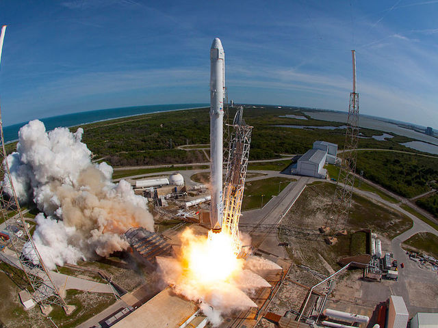 SpaceX launches rocket from NASA's historic moon pad