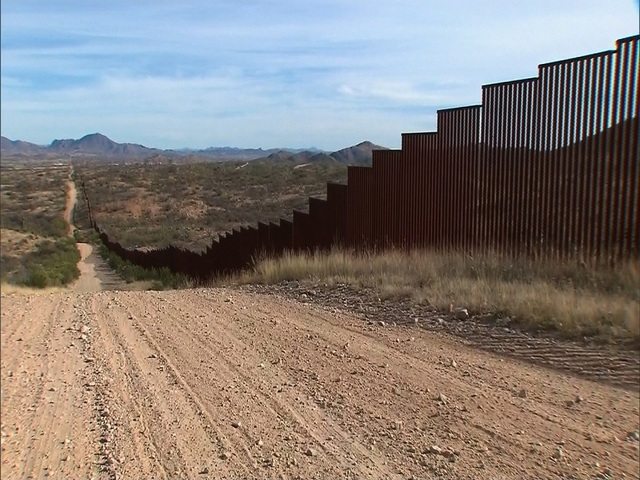 White House: Efforts to have Mexico pay for wall not 'abandoned'