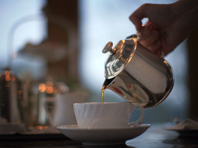 California woman dies from drinking poisonous tea