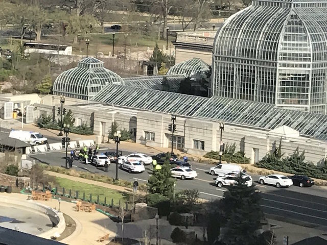 Woman tries to run over US Capitol police with car, investigators say