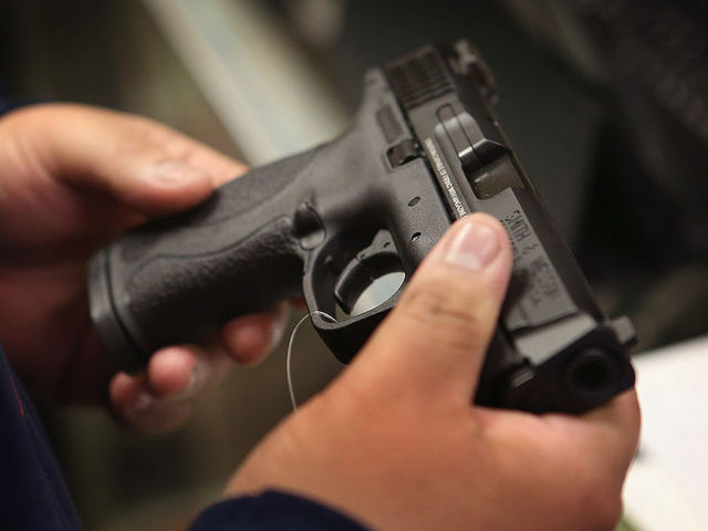 Texas shooting leaves 8 dead, including gunman killed by police