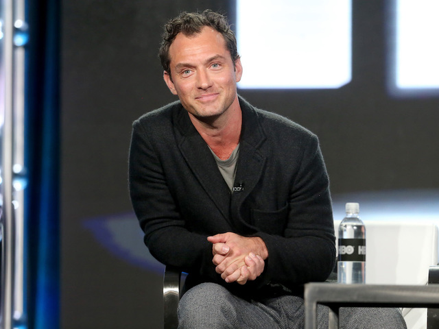 Jude Law to play Dumbledore in next 'Fantastic Beasts' movie