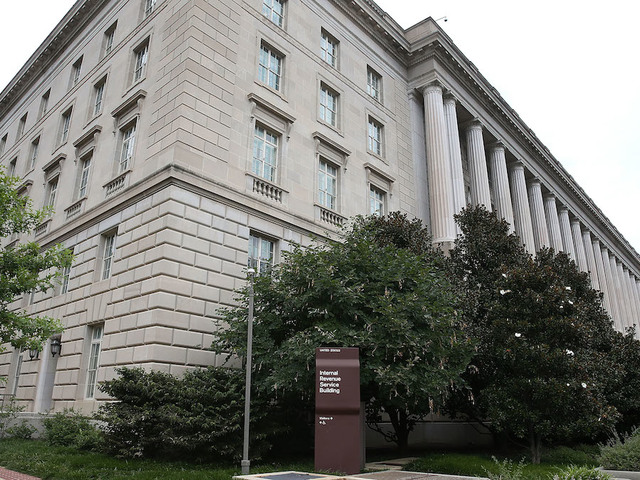 Man accused of sending severed finger, fake pipe bomb to IRS