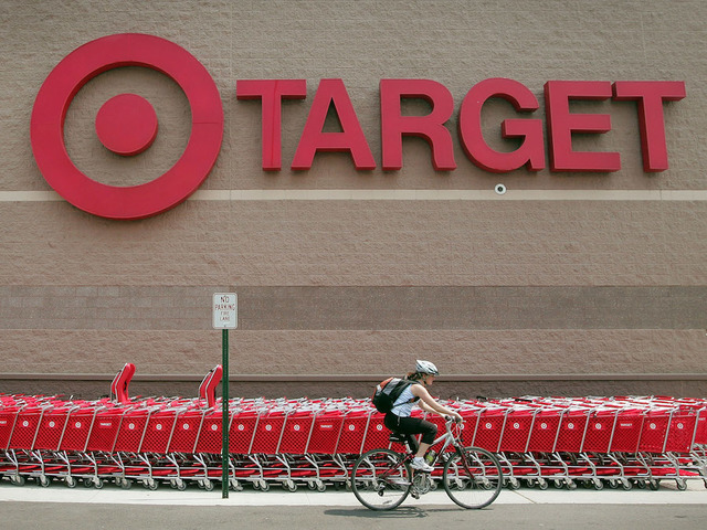 Target boosts minimum wage to $11 an hour, $15 by 2020
