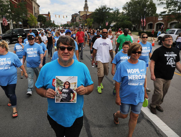 White House to declares opioid crisis a public health emergency