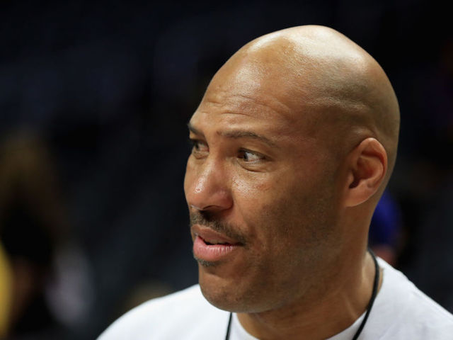 Trump to LaVar Ball: 'I should have left them in jail!'