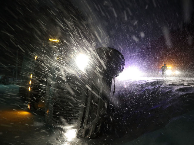 Travel nightmare: Winter storm wipes out thousands of flights