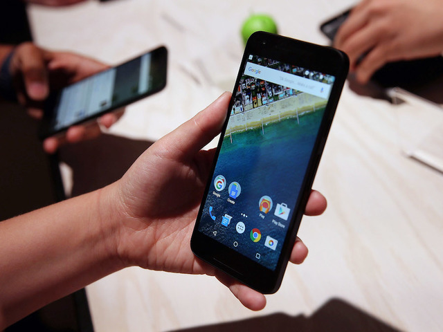 Pornographic malware found in Android apps for kids