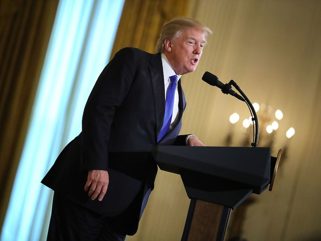 Trump denies he called for Mueller's firing