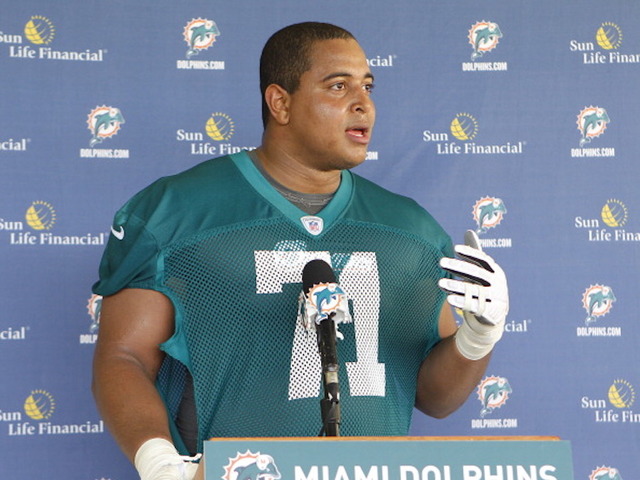 Former NFL player in custody after threatening Instagram post forces high school to close