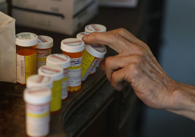 Study shows ER doctors don't realize just how often they prescribe opioids