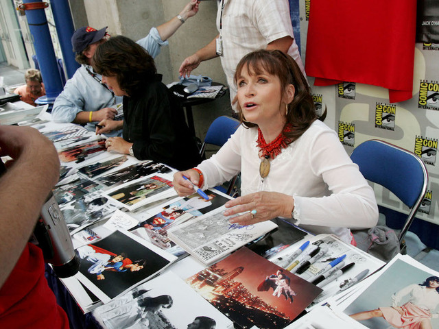 'Superman' star Margot Kidder, who played Lois Lane, dies at age 69