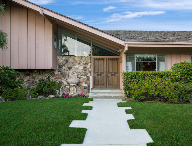 PHOTOS: 'The Brady Bunch' house is for sale for $1.885 million