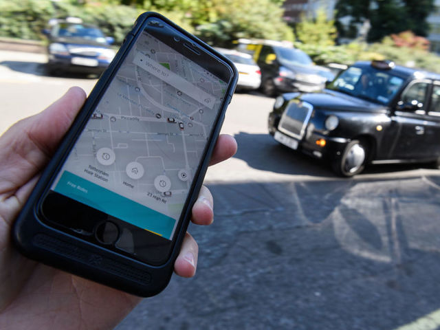 Uber and Lyft dropped a driver for livestreaming passengers without their consent. But it's legal