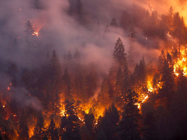 California wildfires kill 8 people, and brutal heat spells more danger