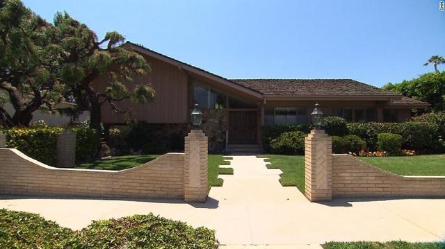 HGTV is the winning bidder on 'The Brady Bunch' house