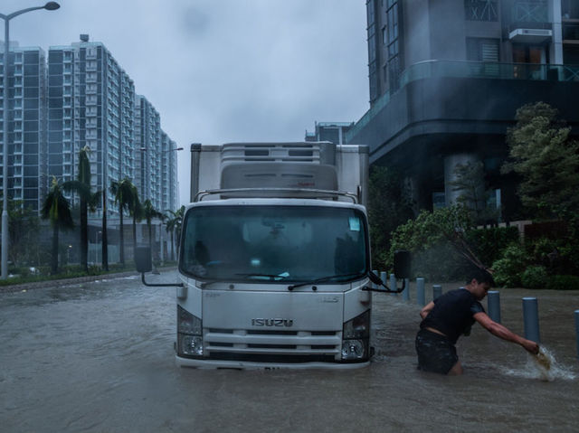 Typhoon Mangkhut: Hong Kong in tatters; China evacuates millions