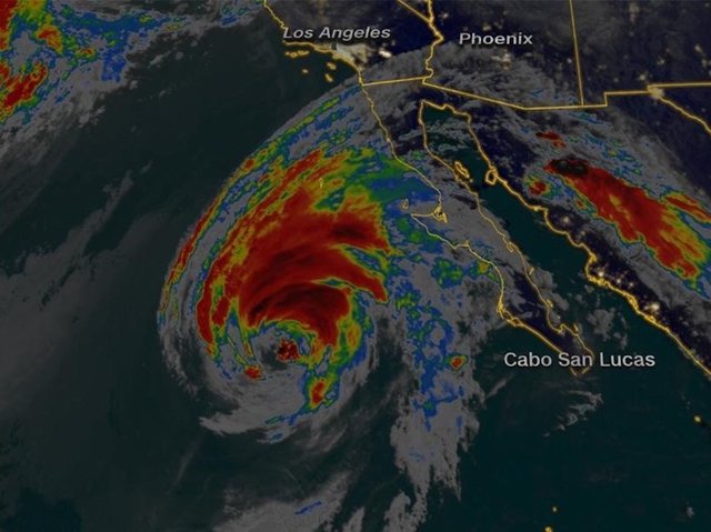 Hurricane Rosa off Mexico could bring rip currents, flooding in US